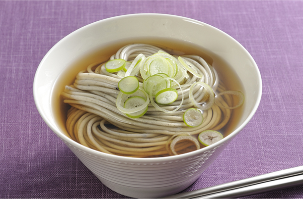 粒ごと黒ぎま麺のかけ