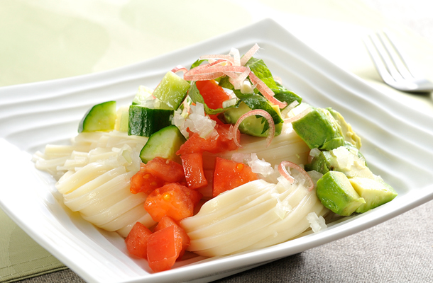 アボカドと野菜のイタリアンめん